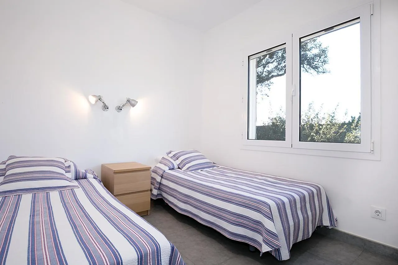 הוילה רוזס Casa Almadrava ספרד